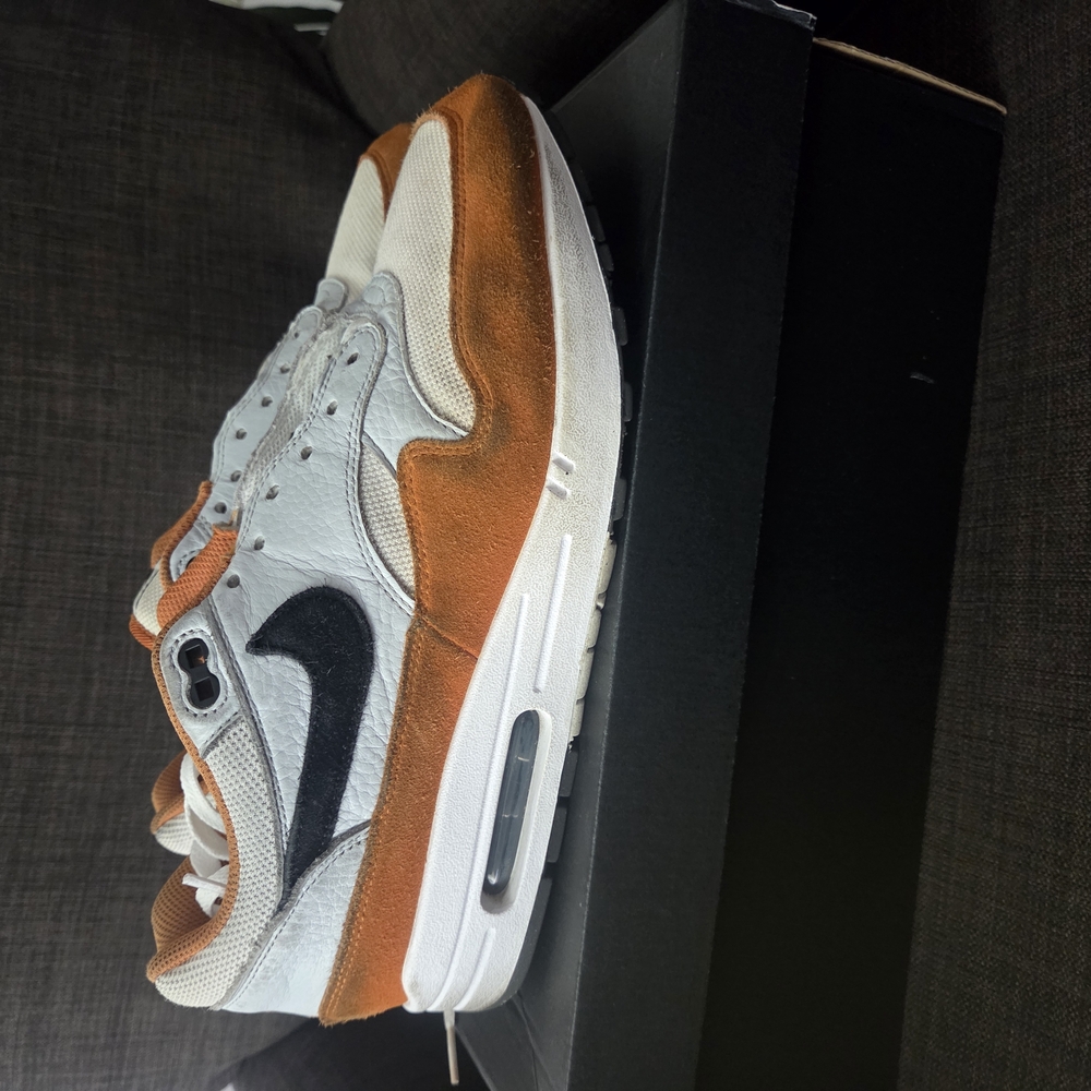 Nike Men's Air Max Sneakers - White and Brown